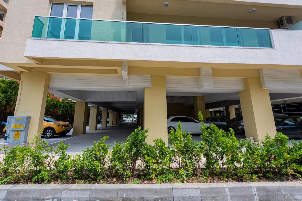Mamaia Moonlight Apartment Екстериор снимка