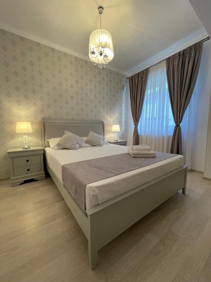 Mamaia Moonlight Apartment Екстериор снимка