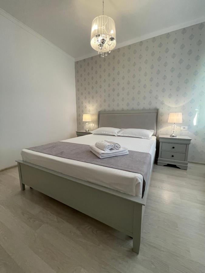 Mamaia Moonlight Apartment Екстериор снимка