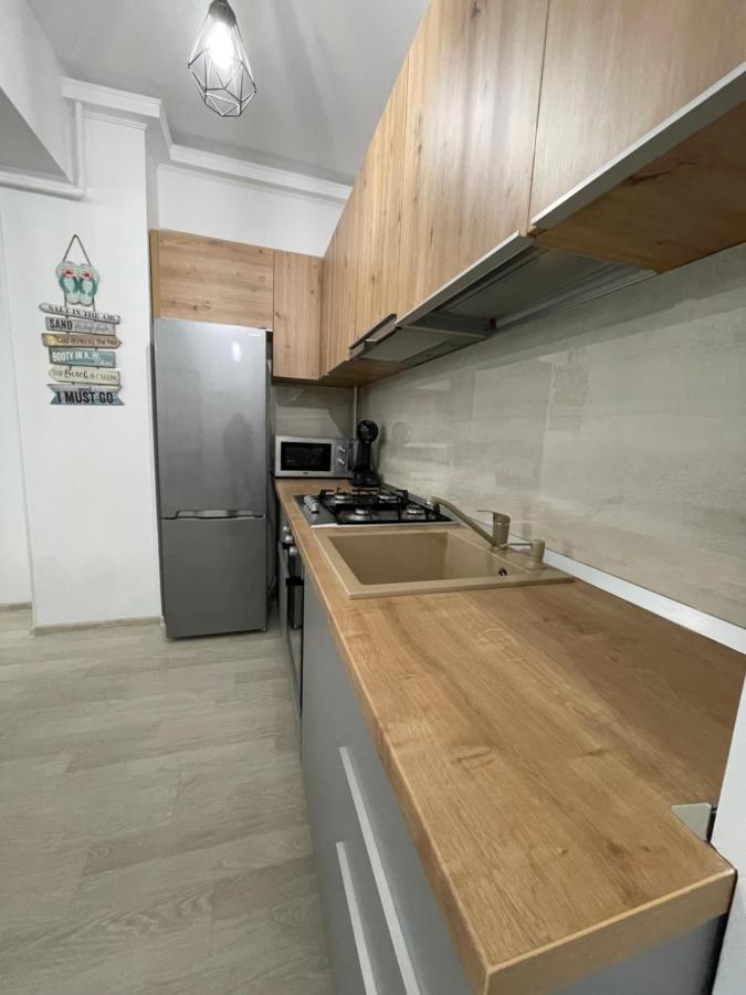 Mamaia Moonlight Apartment Екстериор снимка