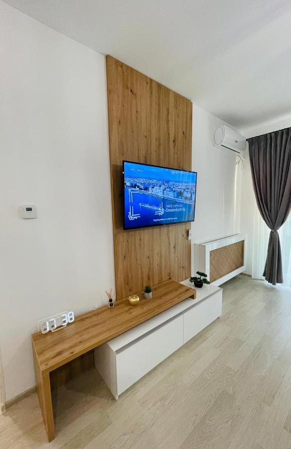 Mamaia Moonlight Apartment Екстериор снимка