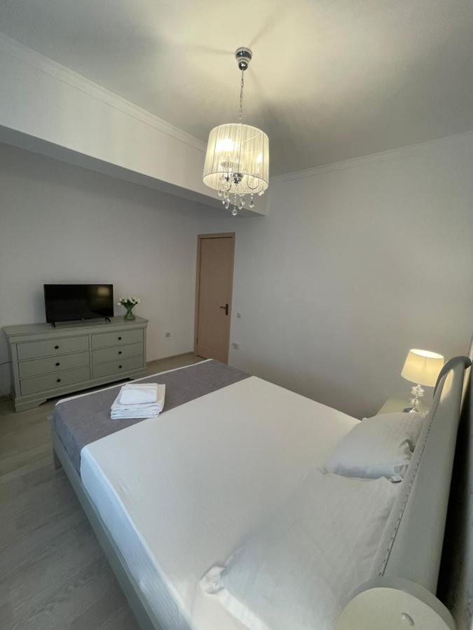 Mamaia Moonlight Apartment Екстериор снимка