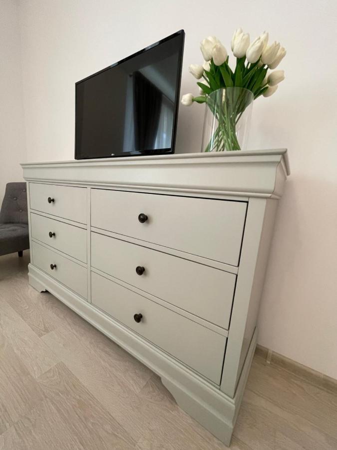 Mamaia Moonlight Apartment Екстериор снимка